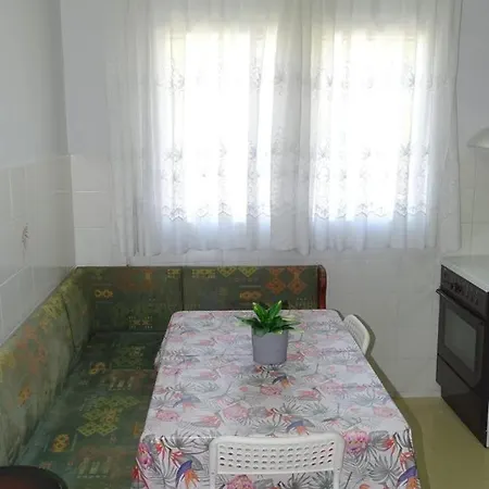 Cozy Iraklia Appartement *